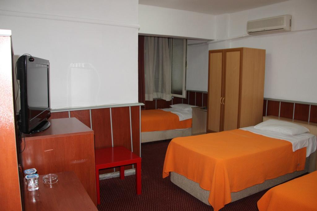 Hotel Ulke Yalova  Kamer foto