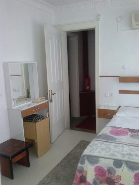 Hotel Ulke Yalova  Buitenkant foto